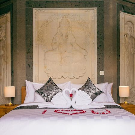 Arbathu Villa Ubud ภายนอก รูปภาพ
