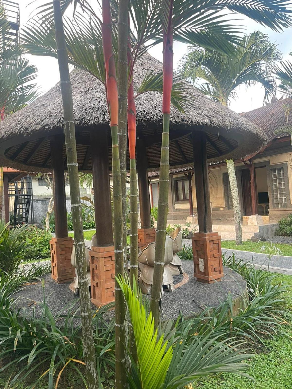 Arbathu Villa Ubud ภายนอก รูปภาพ